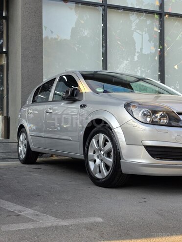 Opel Astra-4