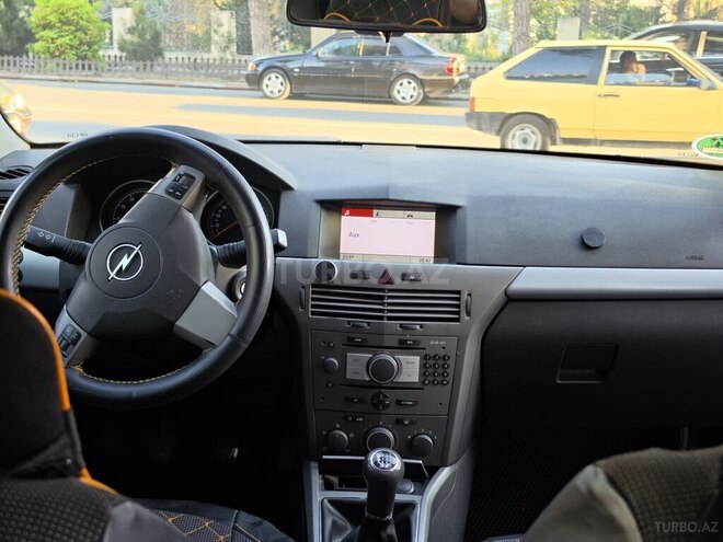 Opel Astra-7