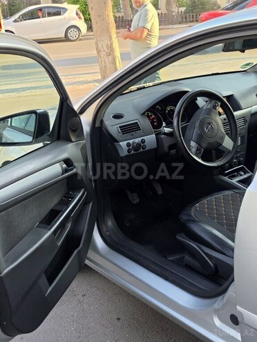 Opel Astra-11