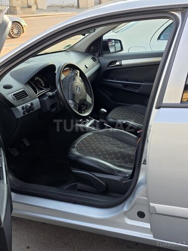 Opel Astra-12
