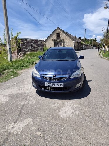 Opel Astra-1