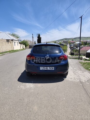 Opel Astra-4
