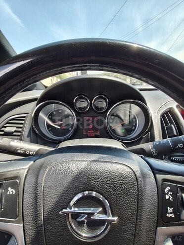 Opel Astra-10