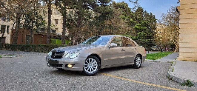 Mercedes E 200-6
