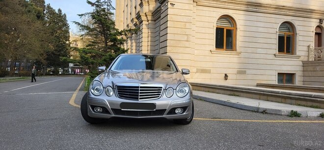 Mercedes E 200-3