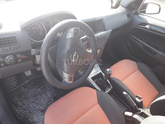 Opel Astra-3