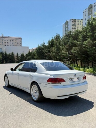 BMW 740-4