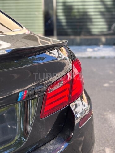 BMW 528-16