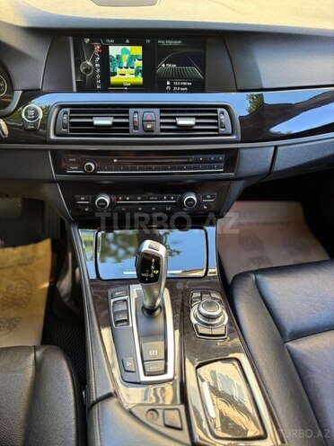 BMW 528-19