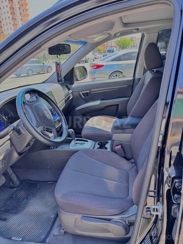 Hyundai Santa Fe-7