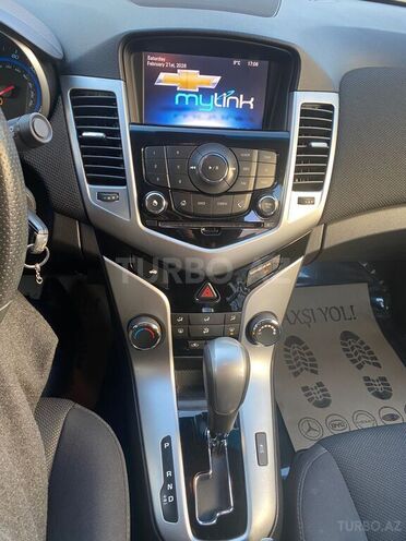 Chevrolet Cruze-2