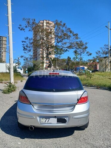 Opel Astra-2