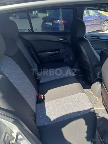 Opel Astra-4