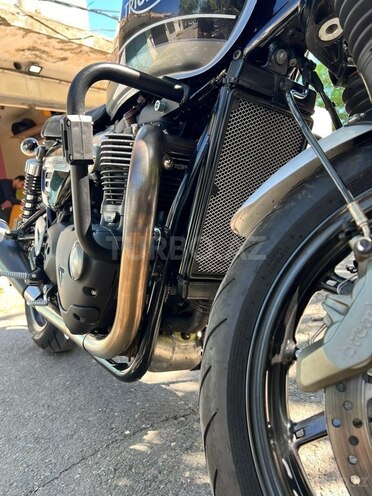 Triumph Speed Twin-7
