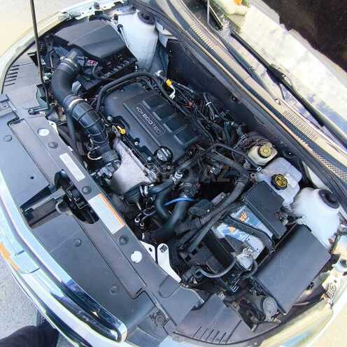 Chevrolet Cruze-18