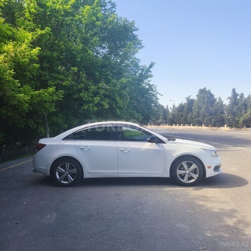 Chevrolet Cruze-8
