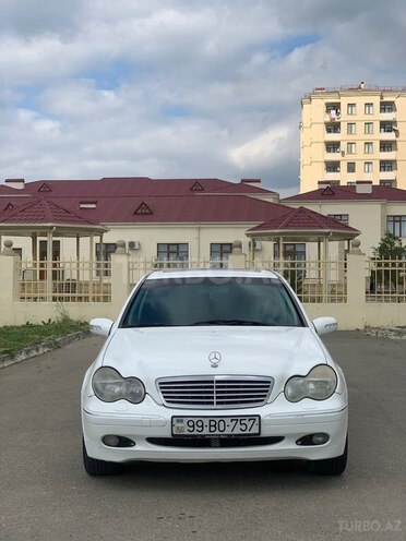 Mercedes C 240-3