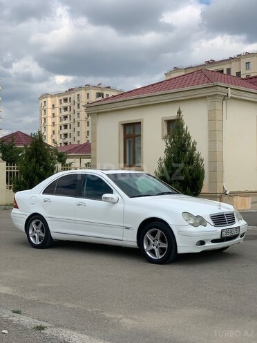 Mercedes C 240-1