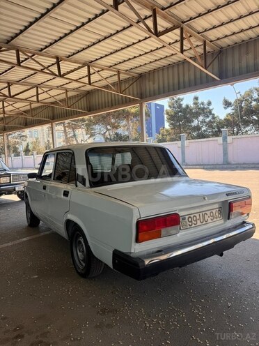 LADA (VAZ) 2107-4