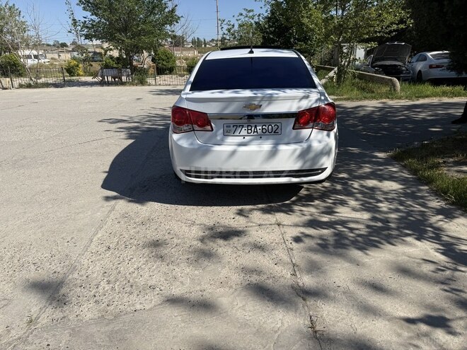 Chevrolet Cruze-2