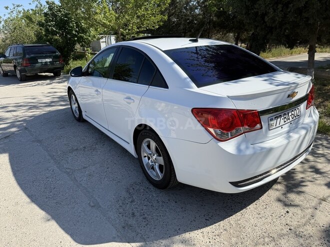 Chevrolet Cruze-5