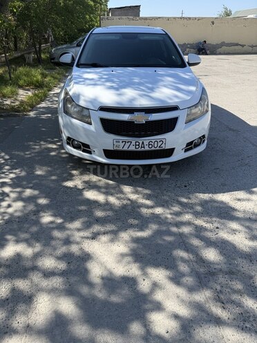 Chevrolet Cruze-1