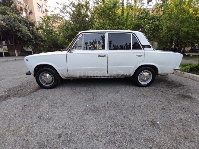 LADA (VAZ) 2101-2