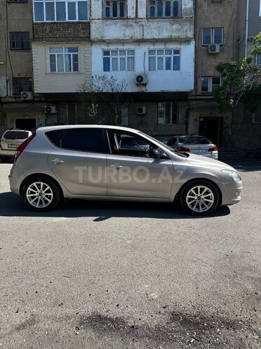 Hyundai i30-3