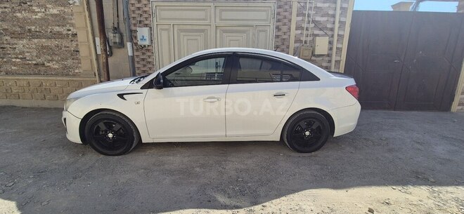 Chevrolet Cruze-2