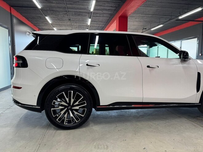 Changan Qiyuan Q07-4