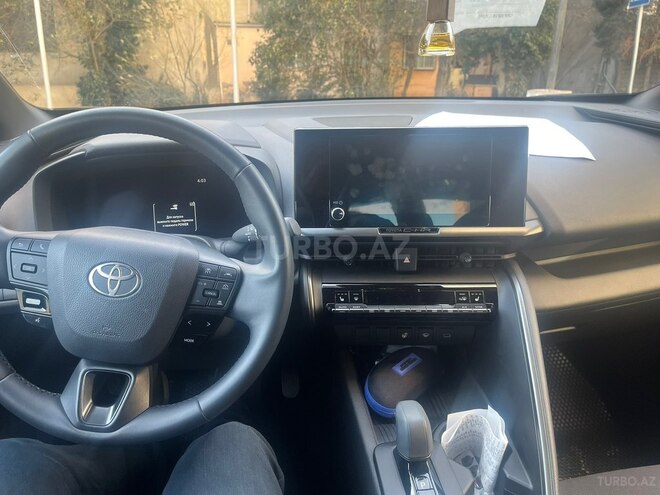 Toyota C-HR-6