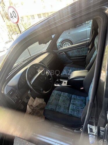 Mercedes C 200-6