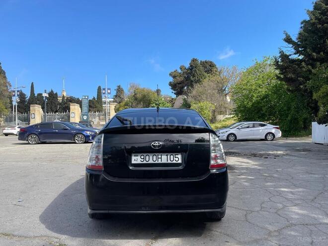 Toyota Prius-6