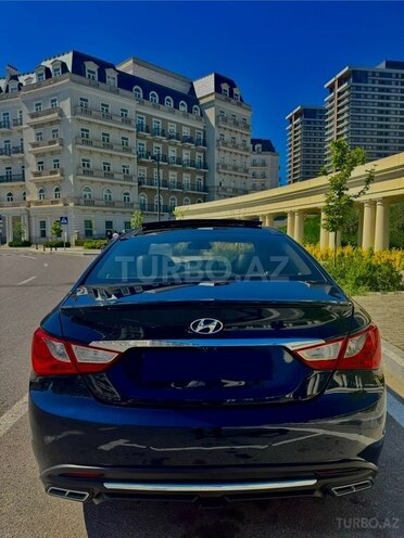 Hyundai Sonata-10
