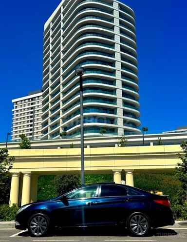 Hyundai Sonata-6