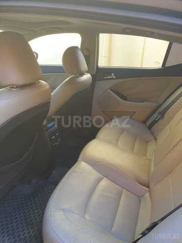 Kia Optima-10