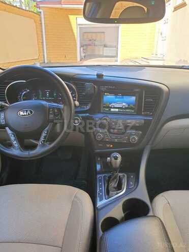 Kia Optima-11