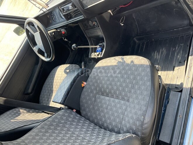 LADA (VAZ) 2107-4