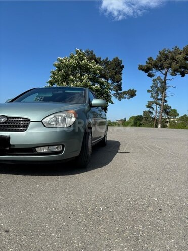 Hyundai Accent-3