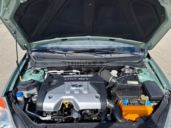 Hyundai Accent-13