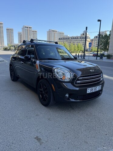 Mini Countryman-1
