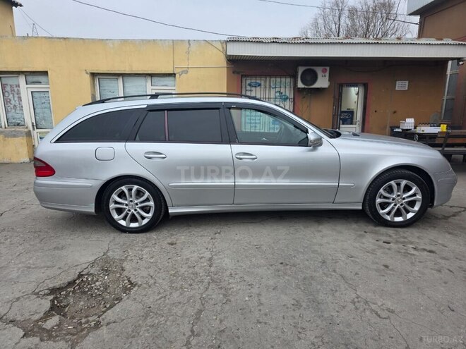 Mercedes E 220-7