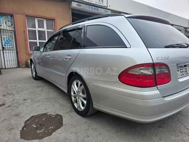 Mercedes E 220-9