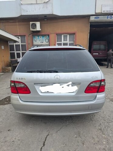 Mercedes E 220-14