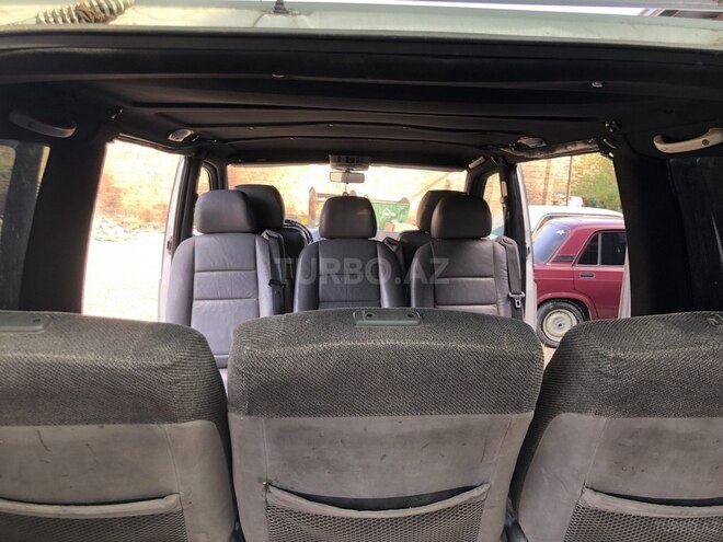 Mercedes Vito 112 CDI-8