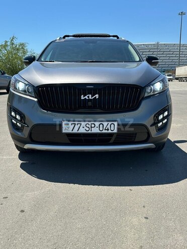 Kia Sorento-1