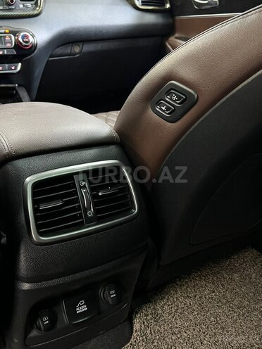 Kia Sorento-14