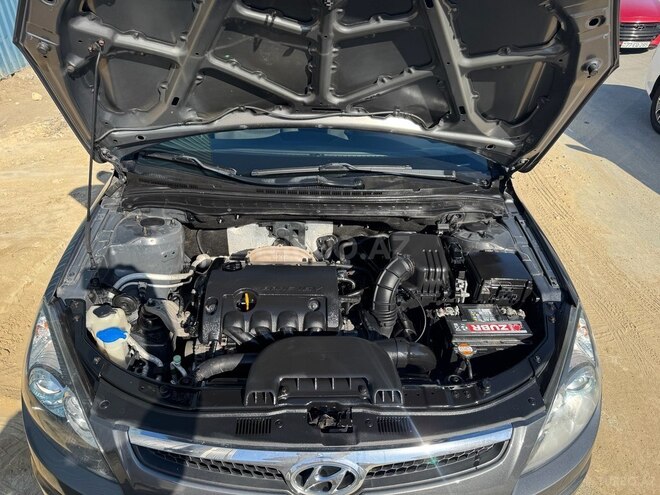 Hyundai i30-6