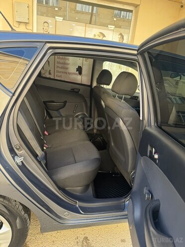 Hyundai i30-7