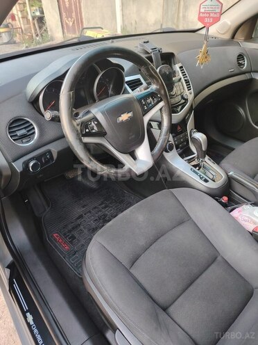 Chevrolet Cruze-3